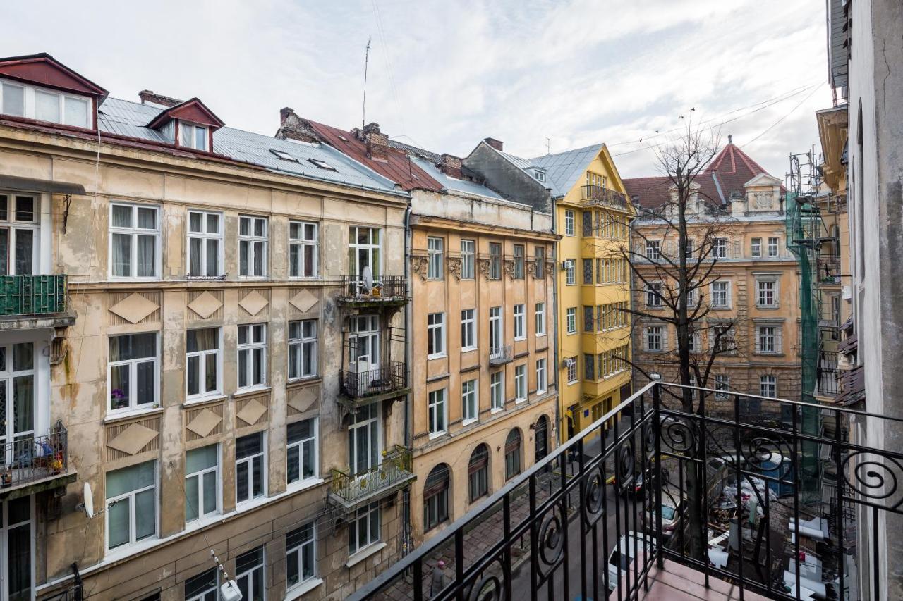 Romari Два Поверхи Apartment Lviv Exterior photo